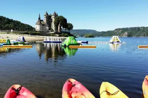 Aqualoisirs Auvergne — vue 1, activité à Lanobre (Puy-de-Dôme)