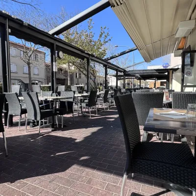 Brasserie Le Globe — vue 1, restaurant à Issoire (Puy-de-Dôme)