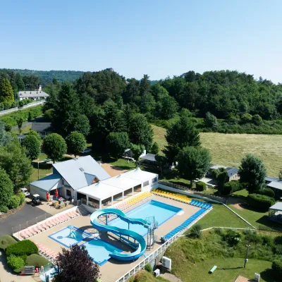 Camping Paradis l'Europe — vue 1, hébergement à Murol (Puy-de-Dôme)