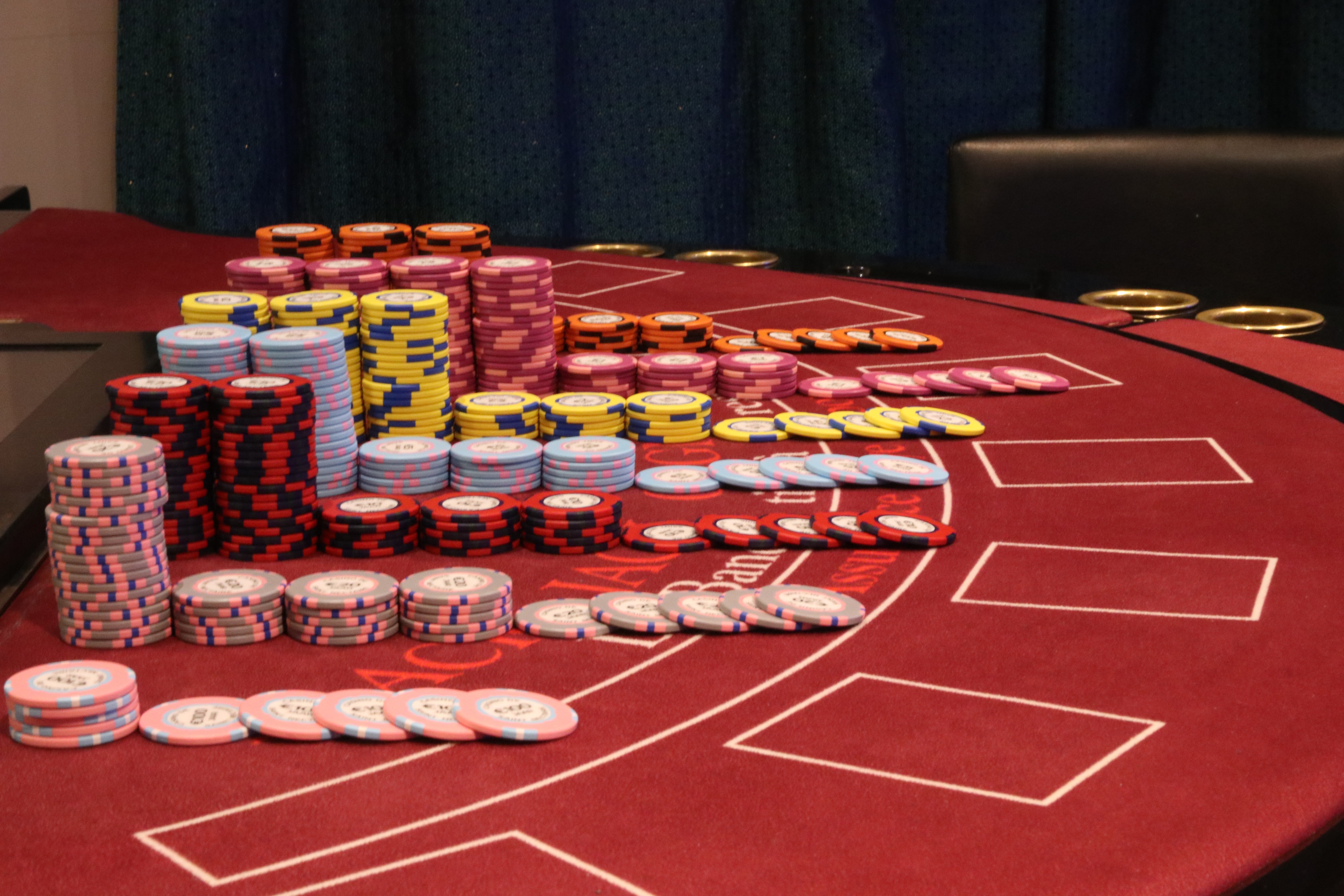 Photo 2 de Casino Saint-Nectaire