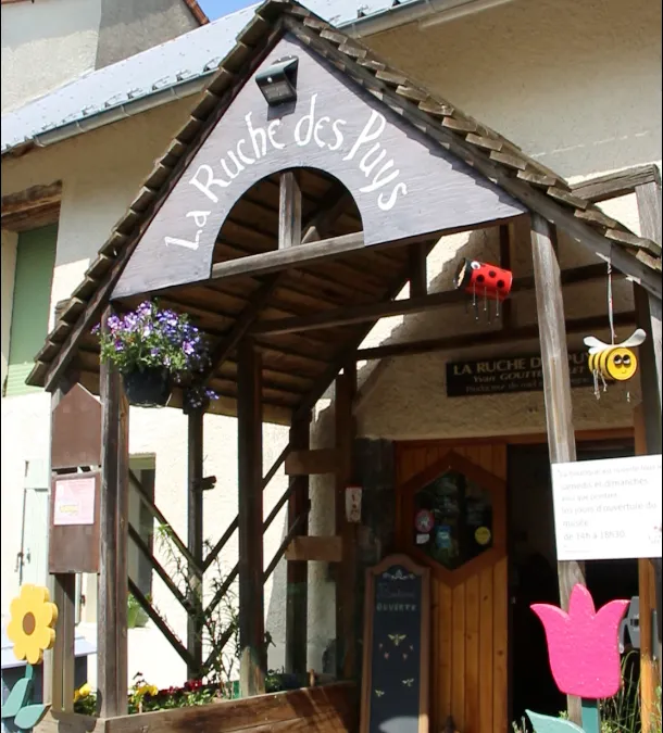 La Ruche des Puys, activité à Saint-Ours-les-Roches dans le Puy-de-Dôme