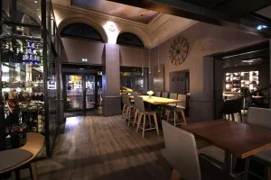 Le Français — vue 1, restaurant à Issoire (Puy-de-Dôme)