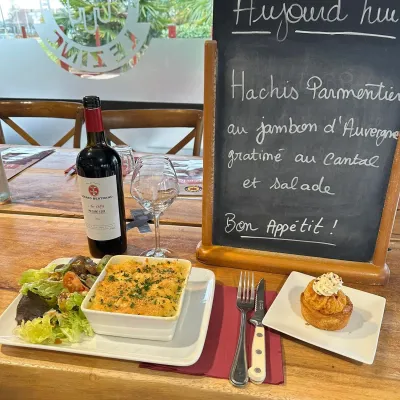 Le Zinc — vue 1, restaurant à Riom (Puy-de-Dôme)