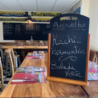 Le Zinc — vue 4, restaurant à Riom (Puy-de-Dôme)