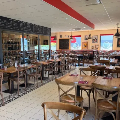 Le Zinc — vue 3, restaurant à Riom (Puy-de-Dôme)