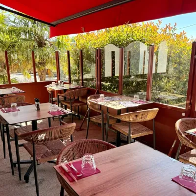 Le Zinc — vue 2, restaurant à Riom (Puy-de-Dôme)