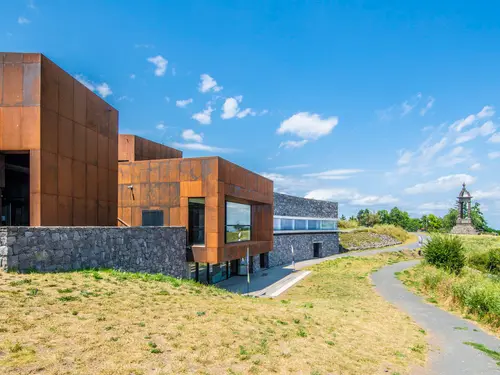 Musée de Gergovie, activité à La Roche-Blanche dans le Puy-de-Dôme