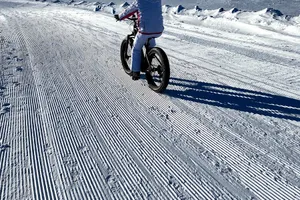 NicoVélo & VéloLive — vue 2, activité à Besse-et-Saint-Anastaise (Puy-de-Dôme)
