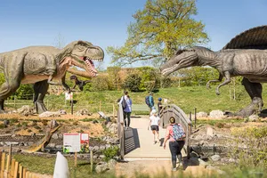 Paléopolis-Parc — vue 1, activité à Gannat (Puy-de-Dôme)